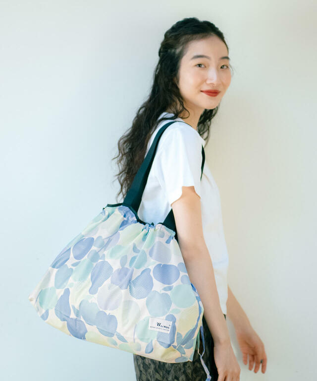 8.W by Wpc.「パッカブルレインバッグカバー」1,540円(税込)