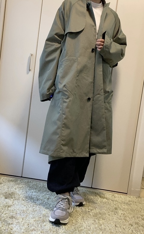 【ワークマン ハイバウンスバラストウォーク】トレンチコートにも合います