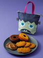 「ハロウィンスイーツバッグ(フランケン)」<価格:1,998円(税込)>【【6日間限定】紀ノ国屋の多彩なおいしさが札幌に大集合!秋のパン、ハロウィンスイーツや限定のハッピーバッグ&コラボバッグも販売!】