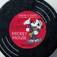 レコードみたいなあぐらクッション 7,990円|ディズニーファンタジーショップ「ミッキーマウス タイムスリップ」