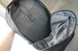 【ユニクロ】「ユーティリティバックパック」大きく開いて中身が見やすい