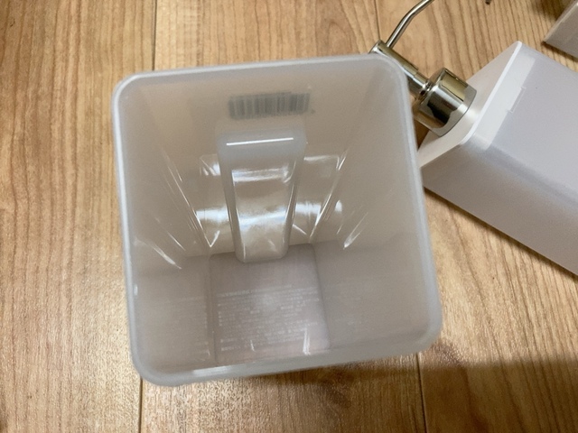 【ニトリ フィルムフックツーウェイディスペンサー】大容量ケース