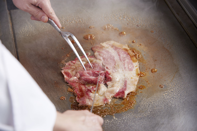 お肉博士監修の最強メニューが誕生！ 