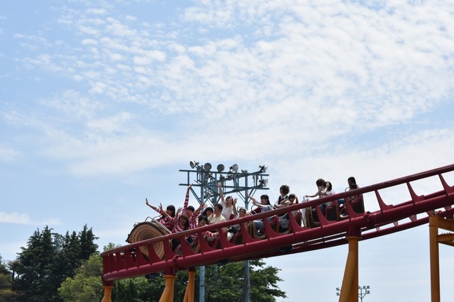 あっ!ジェットコースターにウォーリーが!