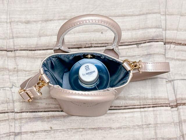 550mLペットボトル：収納◎・ボタン×