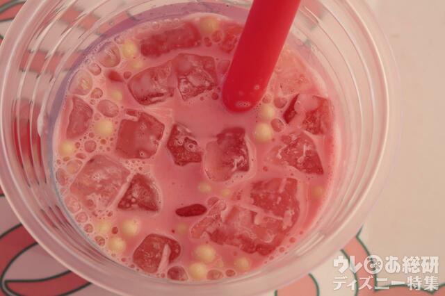 ストロベリーミルク(600円)