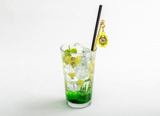 ＜ディアソムニア寮＞キウイ入りエルダーフラワーソーダ