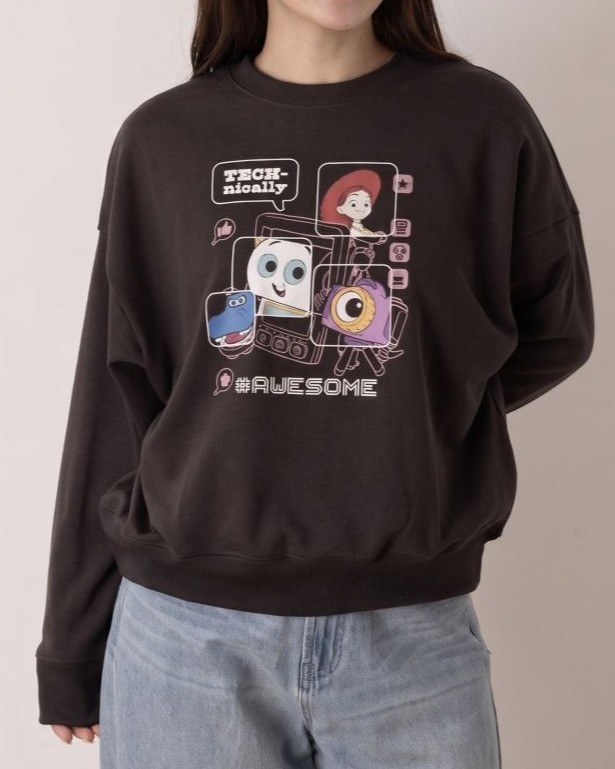 <Disney>【トイ・ストーリー5】裏毛プリントトレーナー 2,480円