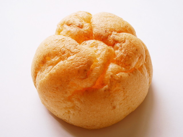 「おいしさと糖質のバランス シュークリーム やさしさ想いスイーツ」トップバリュ