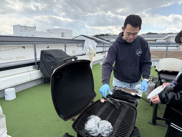 BBQインストラクターに指導してもらうことができる（有料）