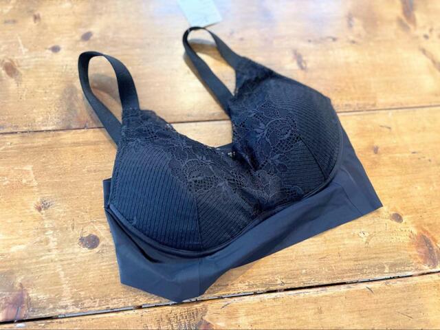 【ピーチジョン ぷるふわナイトブラ】全体的なフォルムやシルエットも女性らしくて上品