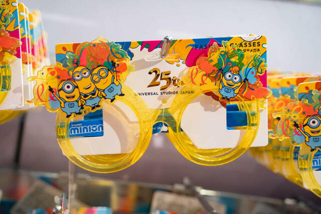 メガネ 3,000円｜ユニバーサル・スタジオ・ジャパン25周年グッズ