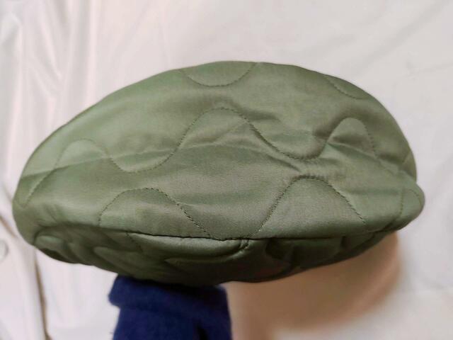 底にマチがあるので見た目以上にモノが入りそう