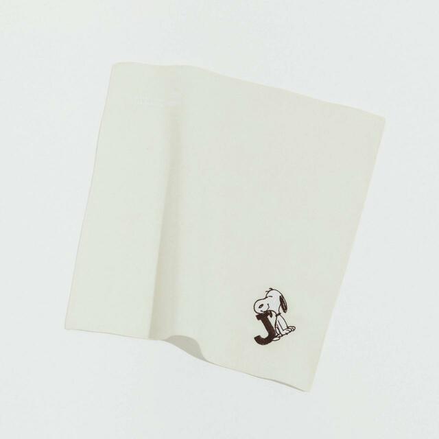 イニシャルハンカチ 1,430円｜スヌーピーミュージアム｜2024年4月26日（金）発売グッズ