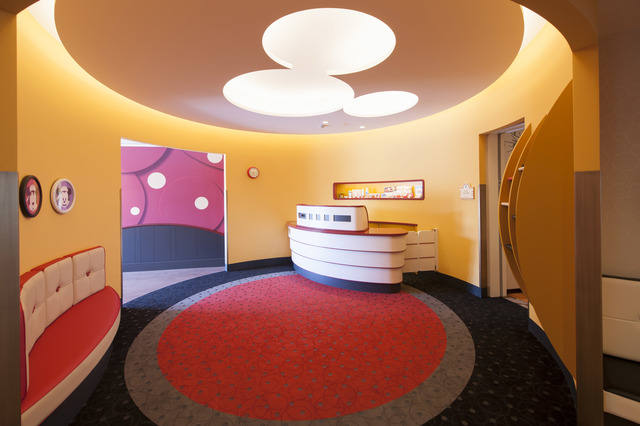 園内2か所にあるベビーセンター。子供のことで困ったことがあれば、たいていここで解決します。