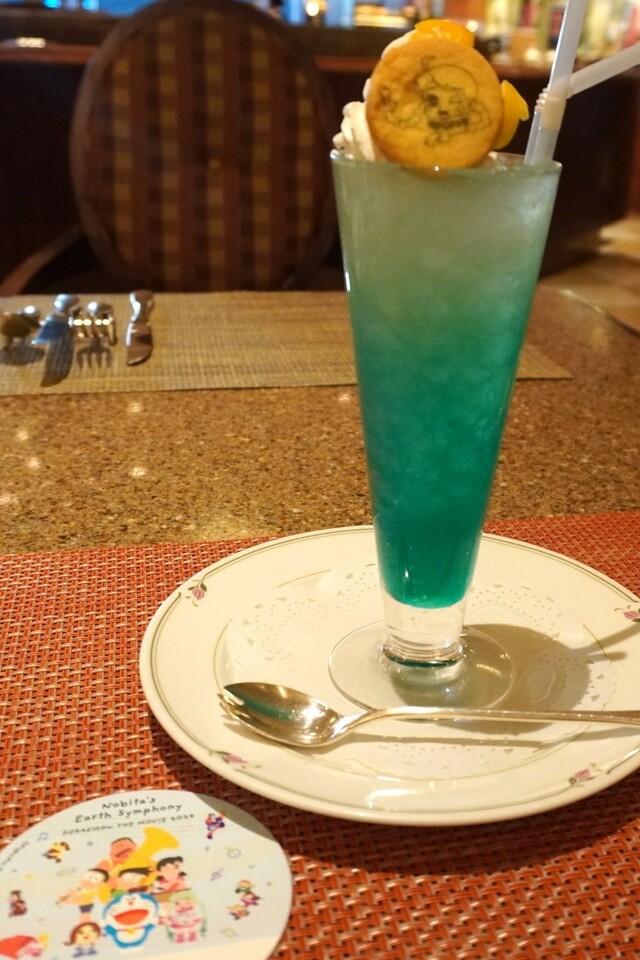 【ロイヤルパークホテル】「ミッカのフルーツスカッシュ」オリジナルコースター付 1,557円