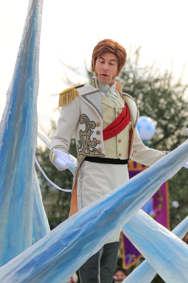「フローズンファンタジーパレード」2016年｜東京ディズニーランド「アナとエルサのフローズンファンタジー」