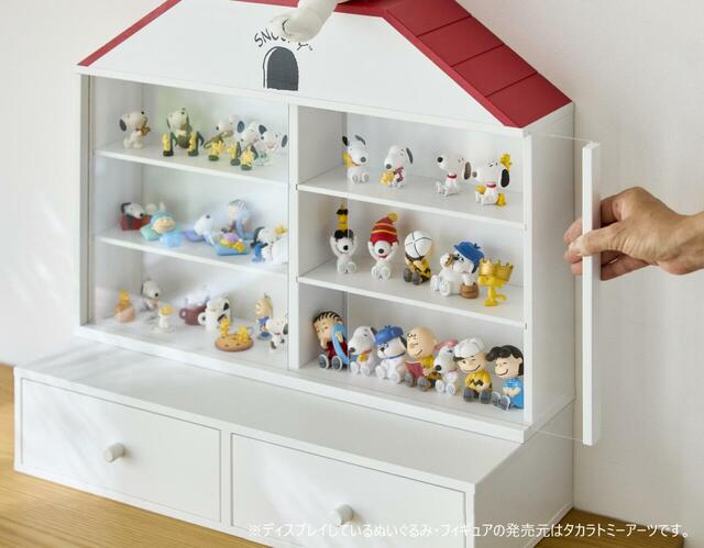 【ベルメゾンのスヌーピーグッズ売上ランキング 4位】「コレクション収納ラック 『スヌーピー』」19,800円 （税込）