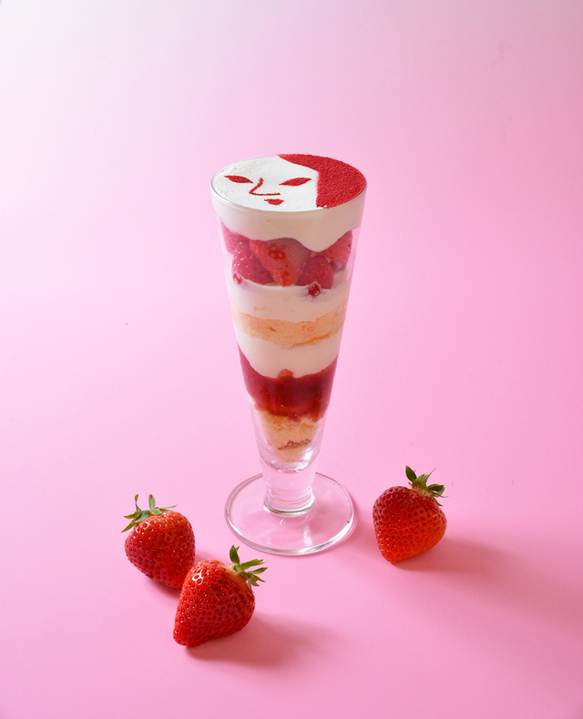 あまおうショートケーキパフェ