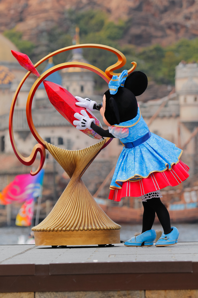 東京ディズニーシー15周年ハーバーショー「クリスタル・ウィッシュ・ジャーニー」