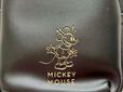 【Disney MICKEY MOUSE スマホショルダー BOOK】オールドミッキーがゴールドで箔押しされています♪