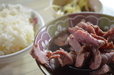 「六千牛肉湯」の牛肉湯とごはん