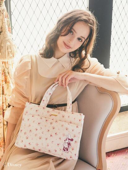メゾフル×ディズニー】花柄が間違いない可愛さ！ミニー＆デイジーの