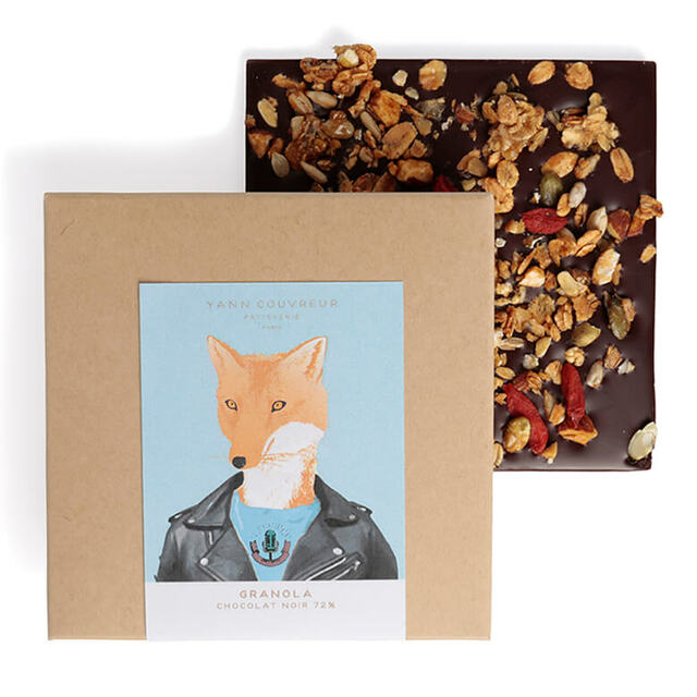 「タブレット グラノーラノワール」<価格:2,376円(税込)>【【DEAN & DELUCA】フランスの正統派ショコラや日本の繊細チョコレートが勢揃い!バイヤー選りすぐり「CHOCOLATE COLLECTION 2025」開催】