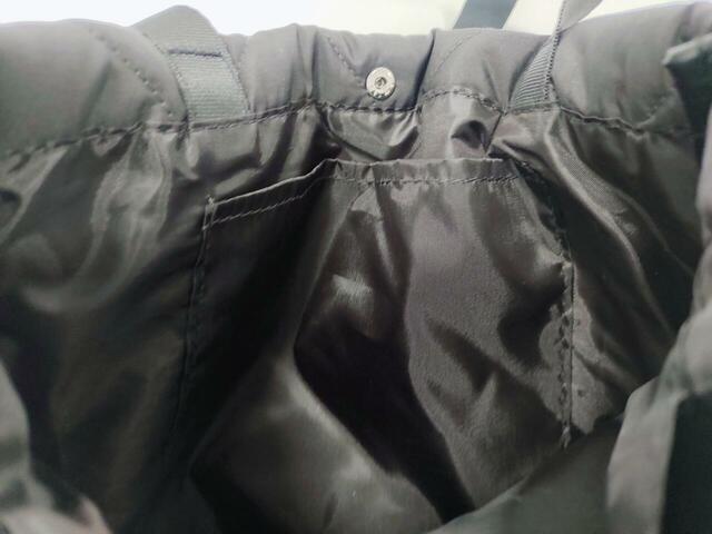 便利なミニポケットつき