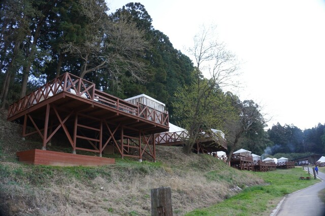 【THE FARM】グランピングエリア「クリフスイート」