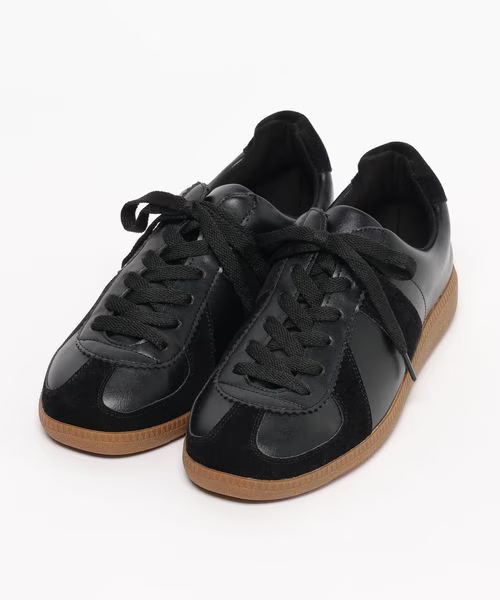 「オリジナルフェイクスエードコンビスニーカー」ブラック 5,940円（税込）