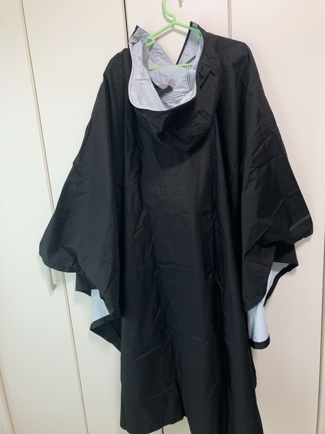 【ワークマン トラベルシェルライトレインポンチョ】耐水圧は10,000mmで、一般的な傘に匹敵する機能性!