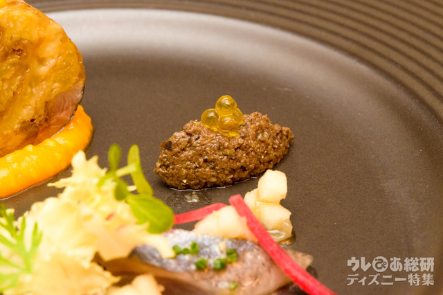 “ディズニー・ハロウィーン”エンパイアディナー　￥10,000｜ディズニーアンバサダーホテル「エンパイア・グリル」