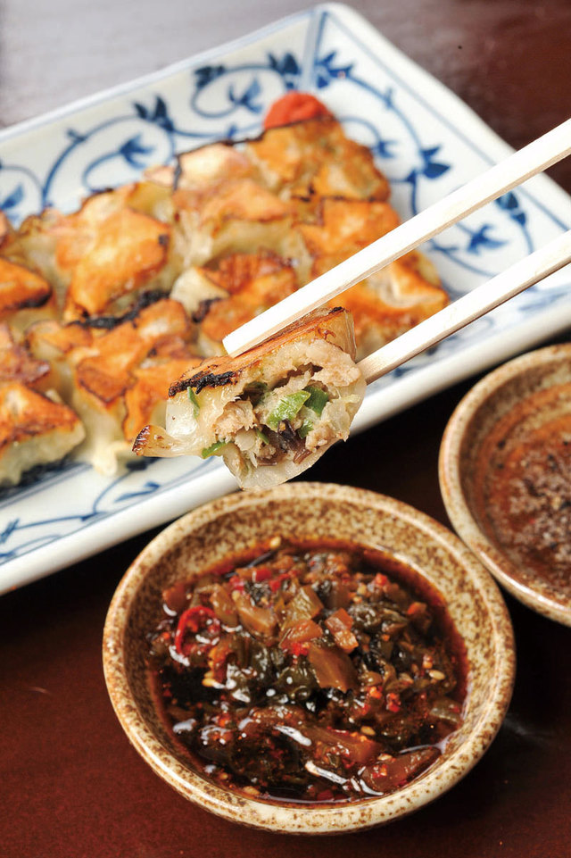 麺の坊  砦（神泉）　砦特製 一口餃子 10個520円