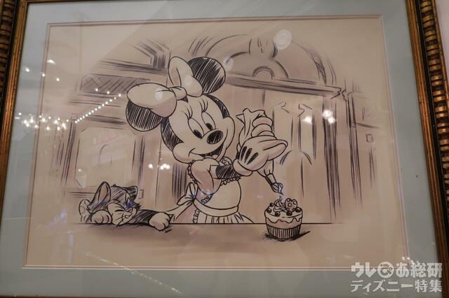 プラザパビリオン・レストラン　“ミニーのファンダーランド”仕様の内装