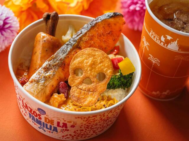 スペシャルセット 1,780円｜東京ディズニーシー「ラソス・デ・ラ・ファミリア」メニュー｜販売店舗：東京ディズニーシー「ユカタン・ベースキャンプ・グリル」｜販売期間：2025年9月16日（火）〜11月2日（日）