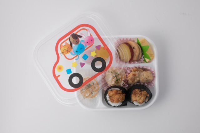お子様天むす弁当