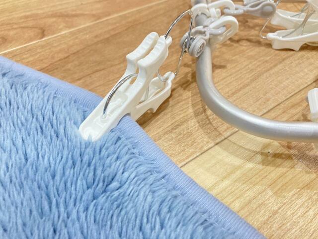 【カインズ 楽カケ アルミ大型洗濯ハンガー 48ピンチ】強度が高く引っ張って洗濯物を取り込むことができます