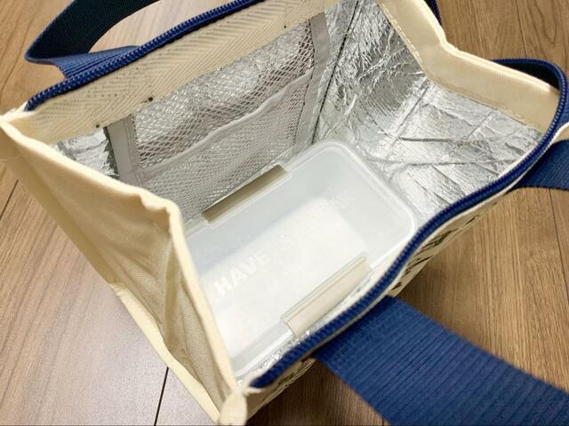 【デコホーム ランチバッグ（スヌーピー yumyum）】お弁当箱をすっぽり収納できる