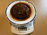 【ロピア 煮込みハンバーグ】1個だけ量ってみると177g、食べ応えのある重さでした!