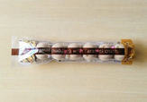 【No.13】【牧家 塩キャラメルプリン 462g(プリン75g×6個、カラメルクラッシュ2g×6個) 1080円】筒状の袋の中に、ユニークな丸いプリンがズラリ