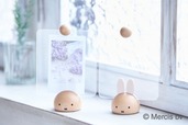 【ミッフィー新作木製雑貨】「ミッフィー フォトスタンド」2,420円／小さな写真やカードを可愛く飾れるミッフィーのミニフォトスタンド