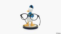 メガネスタンド ￥5,000｜JINS / Disneyモデル「ドナルドダックバースデーモデル」