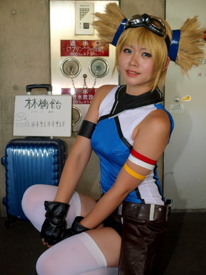 写真満載 今年も百花繚乱 Tgsでコスプレイヤー コンパニオンを激写してきた 東京ゲームショウ15 写真 30 52 ウレぴあ総研