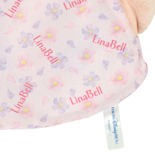 ポーチ 2,300円｜「ダッフィー＆フレンズのワンダーズ・バイ・ユア・サイド」グッズ｜販売店舗：東京ディズニーシー「マクダックス・デパートメントストア」｜発売日：2026年6月2日（火）