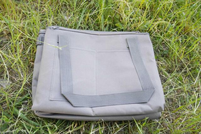 【3COINS ツールケース】折りたたむとコンパクトに