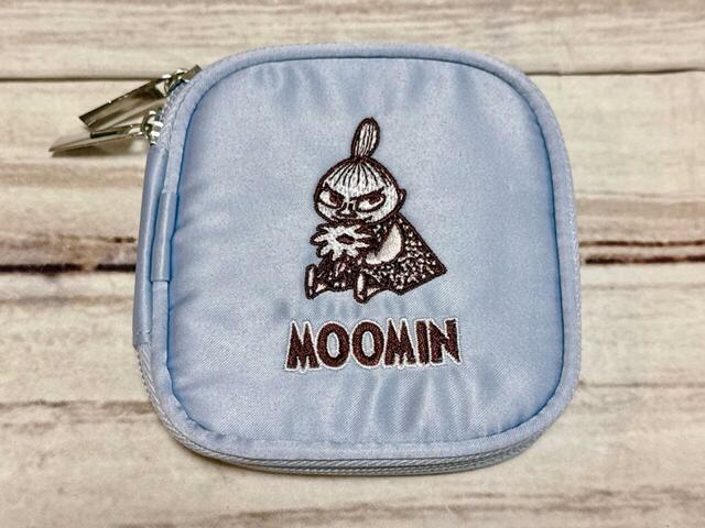 ベビーブルーカラーが大人かわいいアクセサリーポーチ♪