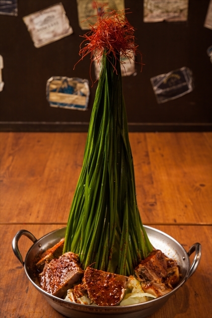 『★極★高高高ニラ肉鍋』1,690円