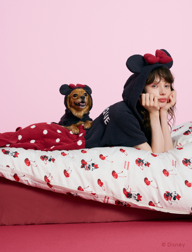 バスポンチョ ¥11,440|ジェラート ピケ「ディズニー ミニーマウス コレクション」