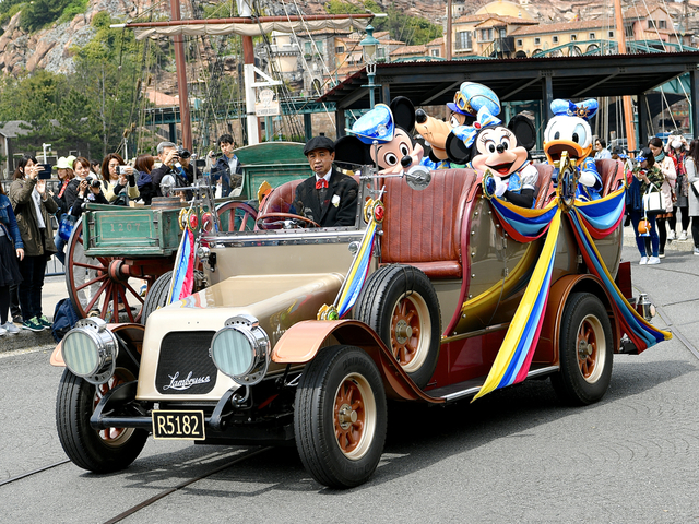 “ザ・イヤー・オブ・ウィッシュ” グリーティングドライブ